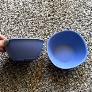 Tupperware Blue Bowls